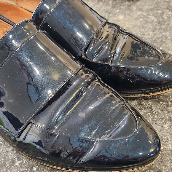 Halogen Emilia Loafer Navy Blue Patent Leather Point Toe Slip On Flat Women's 7 - Picture 13 of 14